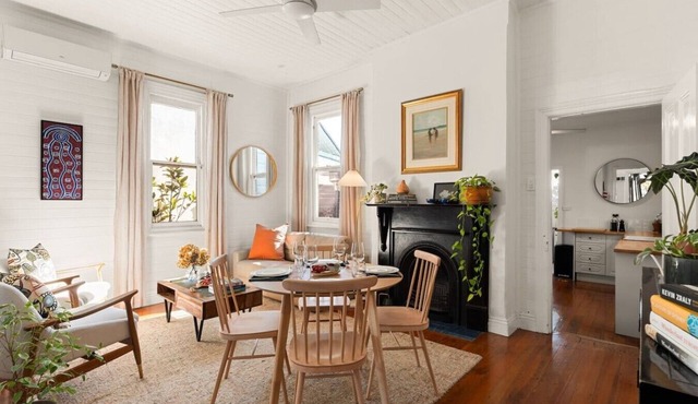 Charming Leichhardt Cottage with BBQ Deck in Leichhardt