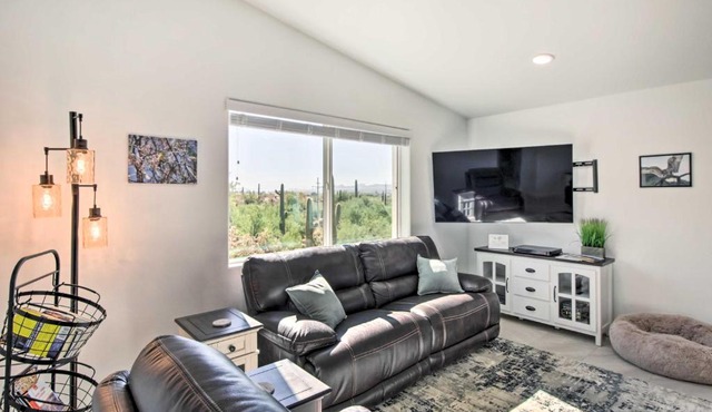 Classy Tucson Escape w/Fire Pit on 5 Acres! in Tucson