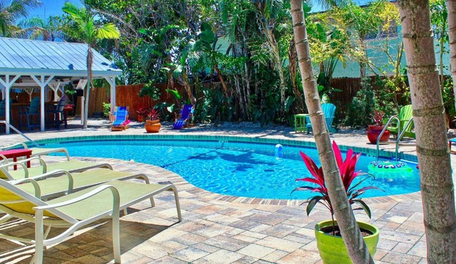 Coconut Grove Beach Resort Suites 7 & 8