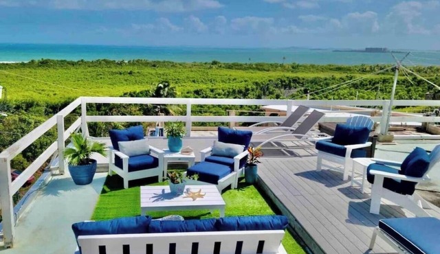 "Comfortable, modernized 5BR 4BA Home with an amazing Ocean View and breeze! in Fajardo