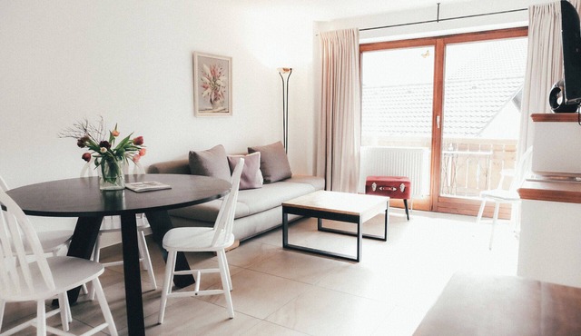 Comfortable Two-Bedroom Apartment with Balcony in Schwangau
