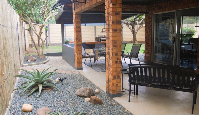 Contemporary and private self-catering apartment in Hluhluwe
