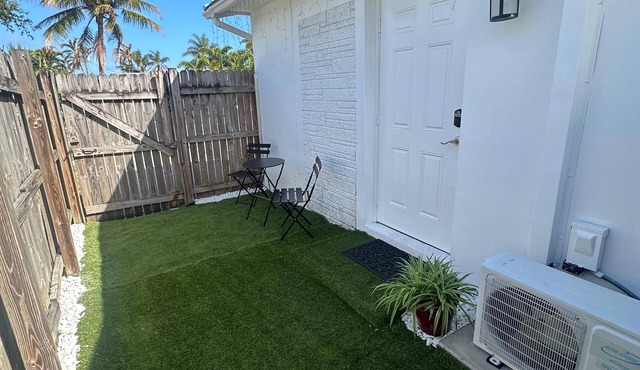 Cozy Studio in beautiful Dania Beach in Dania Beach