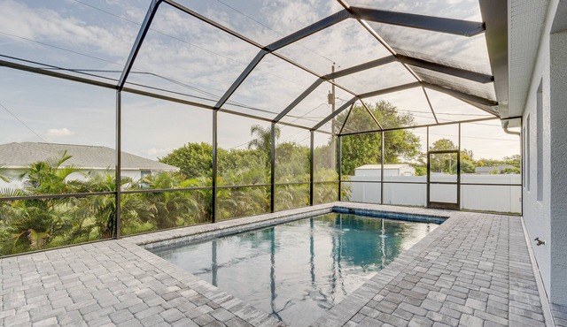 Englewood Escape Near Beaches w/Private Lanai!