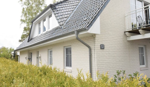 Ferienhaus mit Garten in Zingst in Zingst