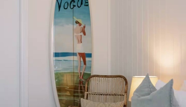 Finns at Old Bar- Luxury Holiday House By The Beach- Sleeps 19 in Old Bar