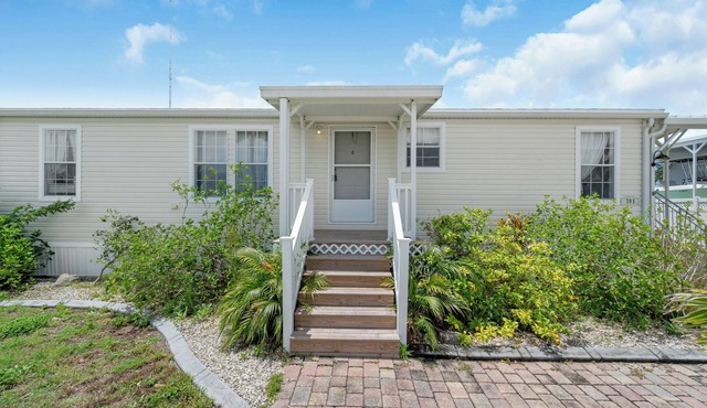 Fish, Boat & Relax-Direct Access Canal Home Near Top Fishing Spots
