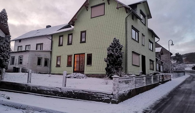 Flat with unique mountain panorama in Gehlberg