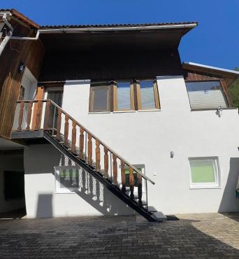 Gemütliche Ferienwohnung mit Terrasse in Königsee