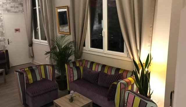 HÔTEL LES IRIS in Les Andelys
