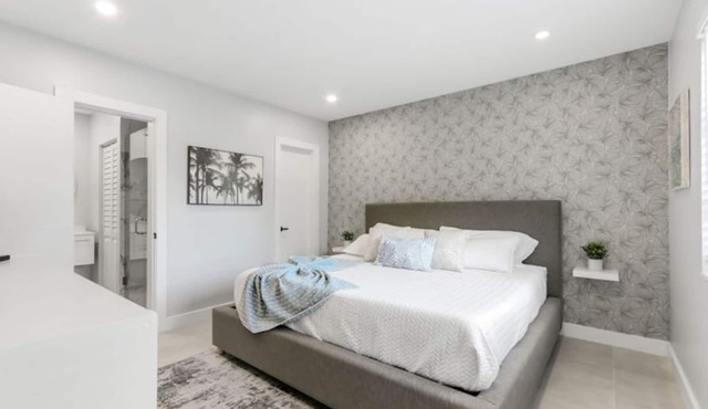 Harbour Beach King Bed Retreat in Fort Lauderdale