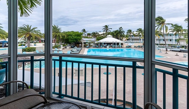 Island Getaway! Pool View Unit w/Balcony Ideal for Families! Parking | Shuttle