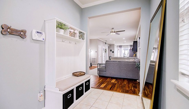 Lakefront 3 BR w/Office +Fenced Yard (6 mo minimum) in Riverview