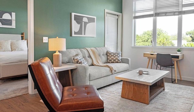 Landing | Spectacular 2BD, Clubhouse in Tarpon Springs