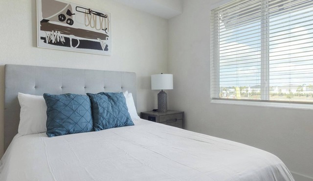 Landing | Stunning 2BD, Yoga Studio, Clubhouse