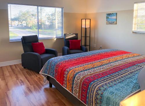 Lazy Cuckoo Inn - Sleek and Stylish Studio Apartments