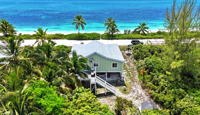 LUXE Beachfront Home, Stunning Ocean Views! 3 Palms Abaco, Bahama Palm Shores in Marsh Harbour