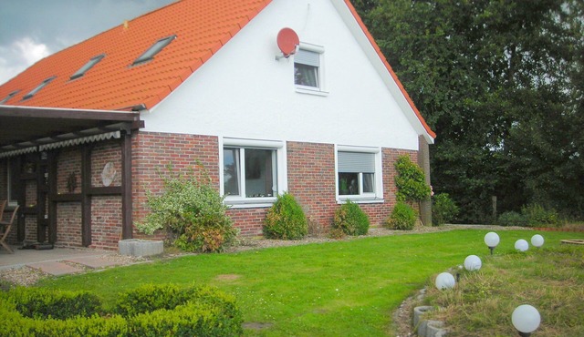 Luxurious vacation home with a panoramic view in Bensersiel