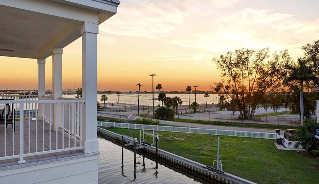 Luxury Waterfront Retreat | Sunset Views Near Anna Maria Island