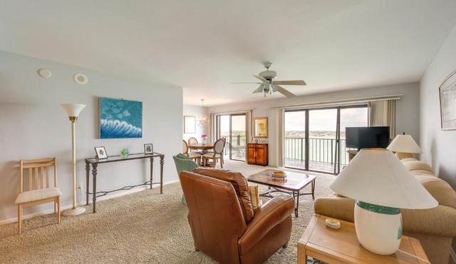 Marco Island Condo w/Ocean Views + Resort Perks!