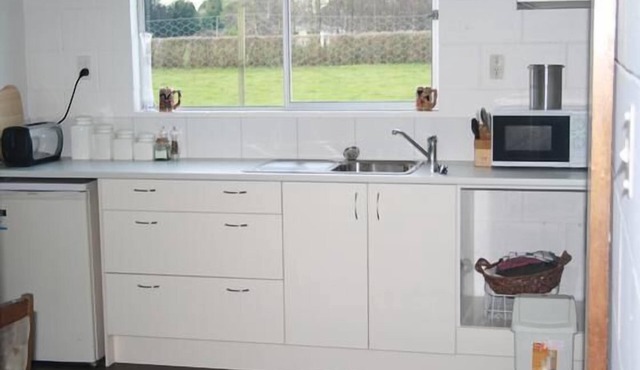 Modernized/Retro country cottage in Cambridge