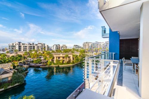 Mountain Marina Luxury Apartments in Cape Town