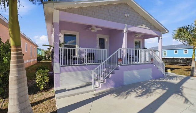 NEW! Charming Lilac Cottage 111