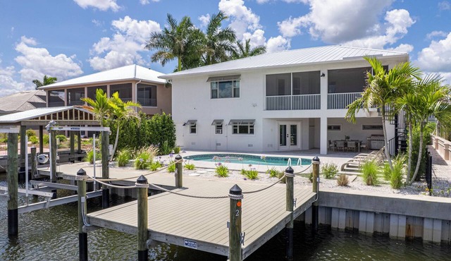 New! Luxury Waterfront Sanctuary in Bonita Shores