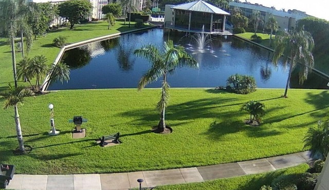 Newly remodeled 1-bedroom condo: A-19