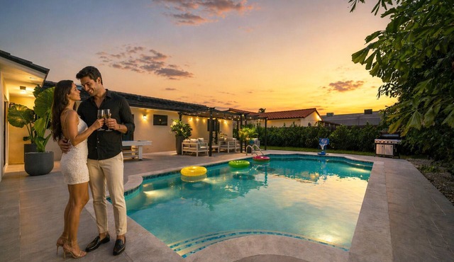Premium 5BR Experience w/BBQ/Court/Games & Fun
