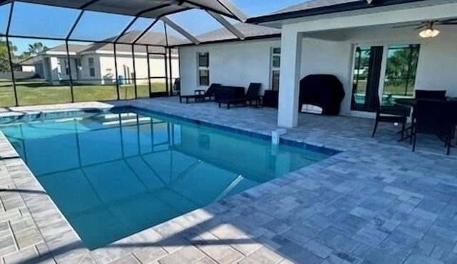 Private Fenced-In Family Getaway w/Heated Pool!