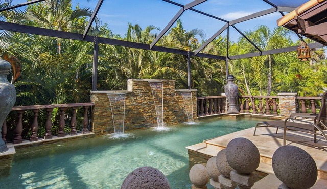 Private Serene Florida Estate Near Beaches