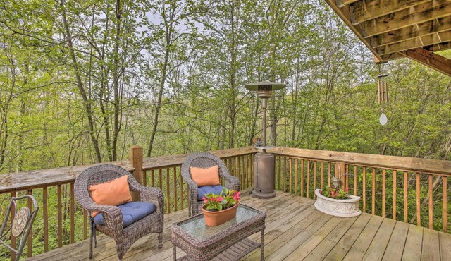Resort Cabin w/Fire Pit: Golf, Hike and Play! in Rothbury
