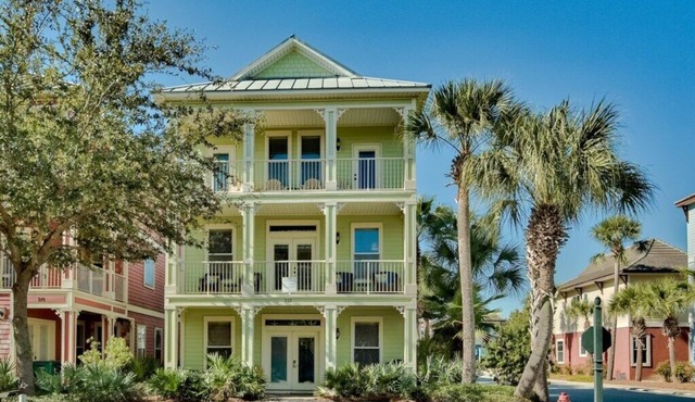 Seaside Therapy | Only 100ft to Resort-Style Pool | Short Walk to the Beach! in Destin