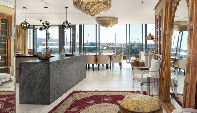 Seaview Penthouse 402 Parergon Villa in Cape Town