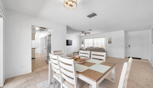 Serene Cove with heated pool + spacious yard near beaches