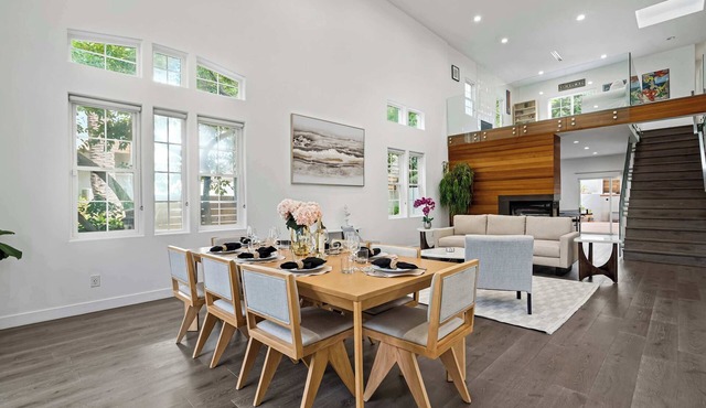 Sherman Oaks 5BR | Valley Views + Fireplace | C&C in Los Angeles