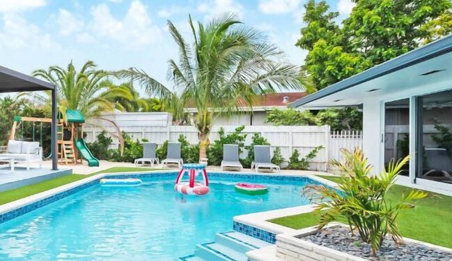 South Miami Retreat Pool BBQ Pool table