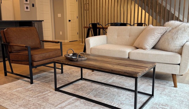 Spacious Modern Loft 2BR 2.5 BA 13 mi to Greenville & 18 mi to Clemson in Easley
