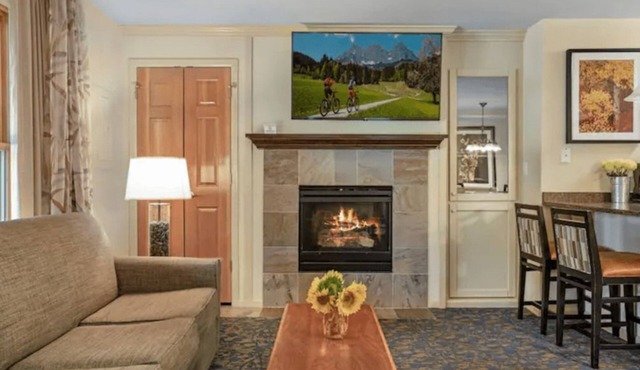 Spacious Streamside at Vail 1BR Condo with Onsite Amenities in Vail