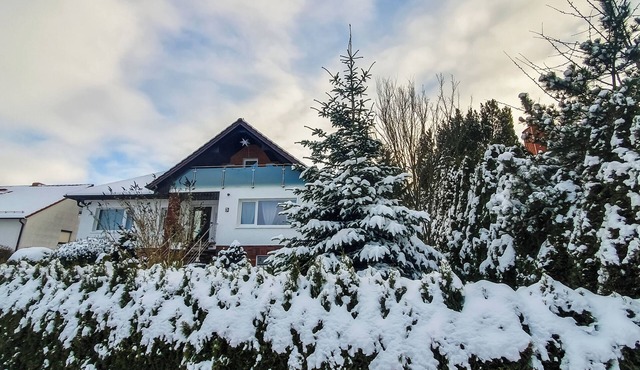 Spacious vacation apartment in the Harz Mountains with garden and barbecue in Bischofferode