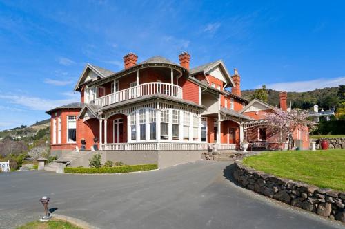 St Leonards Lodge in Dunedin
