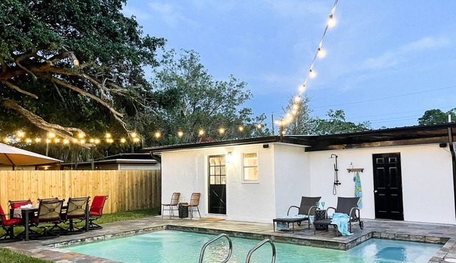 Stylish home near downtown & Siesta Key with private heated pool & workspace