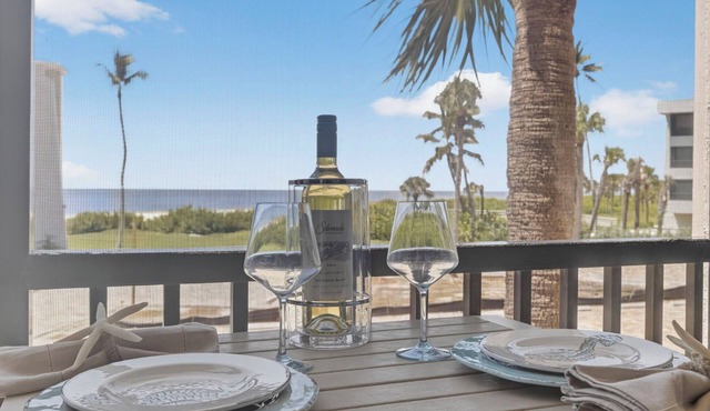 Sundial B201 - Stunning Condo on Sanibel Beach - Steps to the Sand!