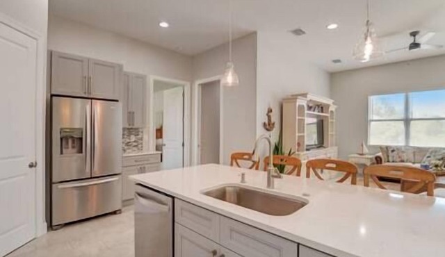 Sunny Haven Retreat