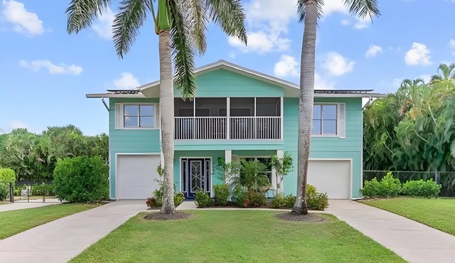 Sunny Tropical 3BR/3BA Retreat With Private Pool in Bonita Springs
