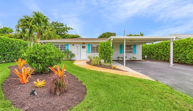 SwimSpa | Oasis Backyard | Beach 1.5 mi | Monthly Stays