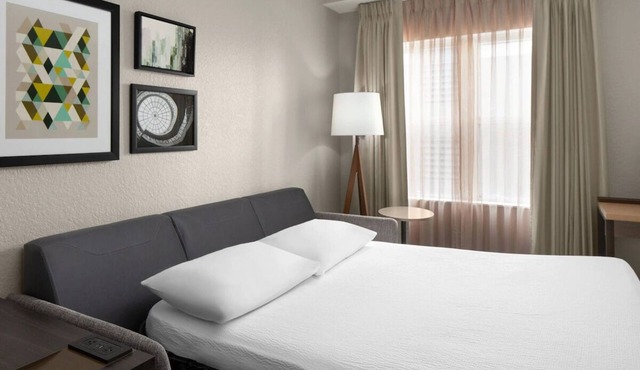 Tampa Bay Family Adventure: Pet-Friendly Suites with Kitchen | 4 Units