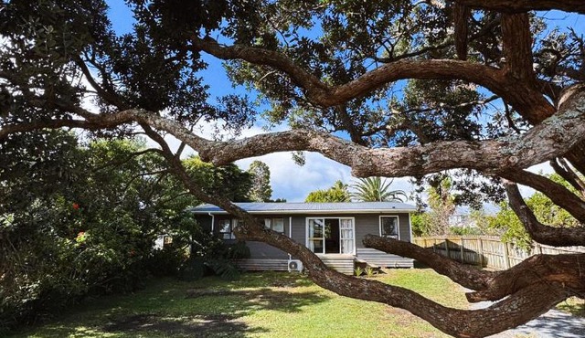 The Bach at One Tree Point in One Tree Point