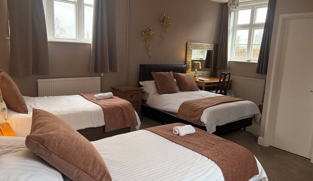 The Berkeley Arms Hotel in Berkeley
